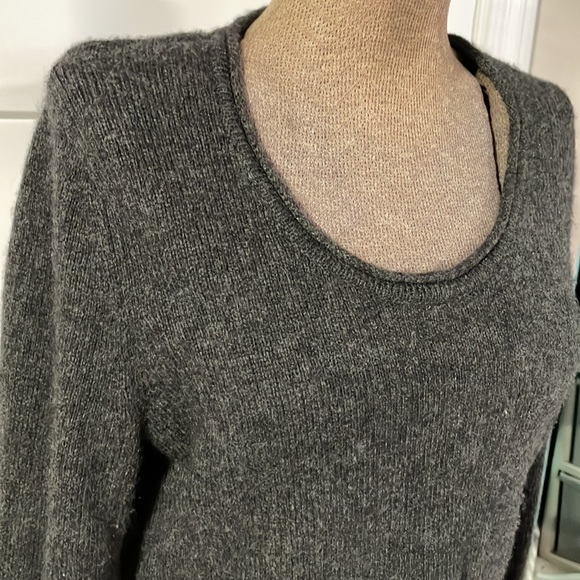 Woolrich Women’s Maple Way Crewneck Sweater Size S - Picture 3 of 8